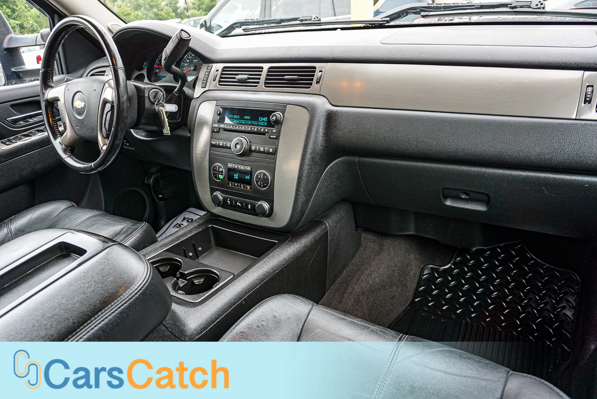CARSCATCH - Used vehicle - Truck CHEVROLET SILVERADO 2500HD 2013