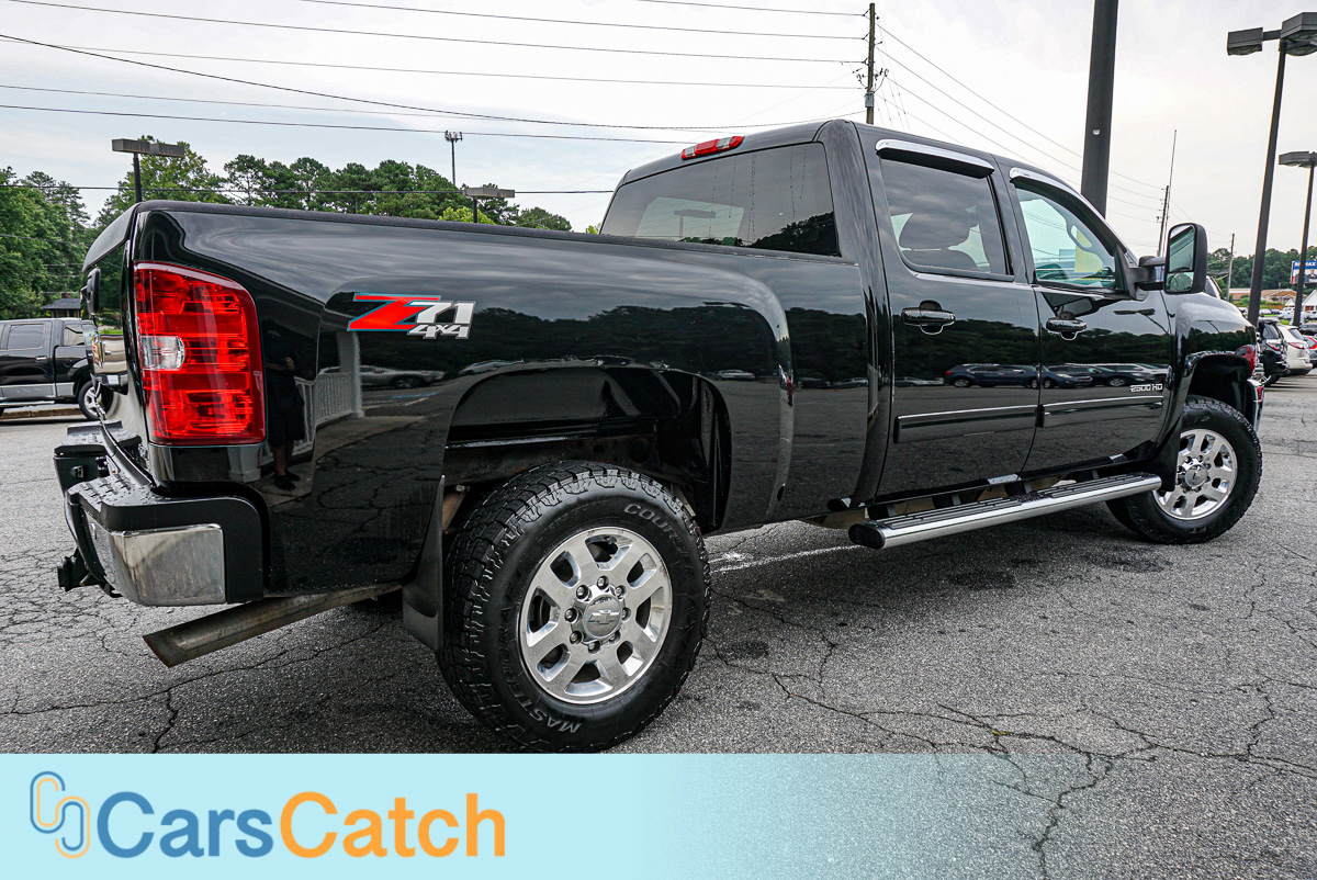 CARSCATCH - Used vehicle - Truck CHEVROLET SILVERADO 2500HD 2013