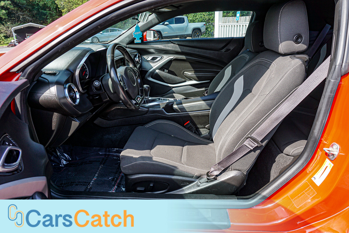 CARSCATCH - Used vehicle - Coupe CHEVROLET CAMARO 2017