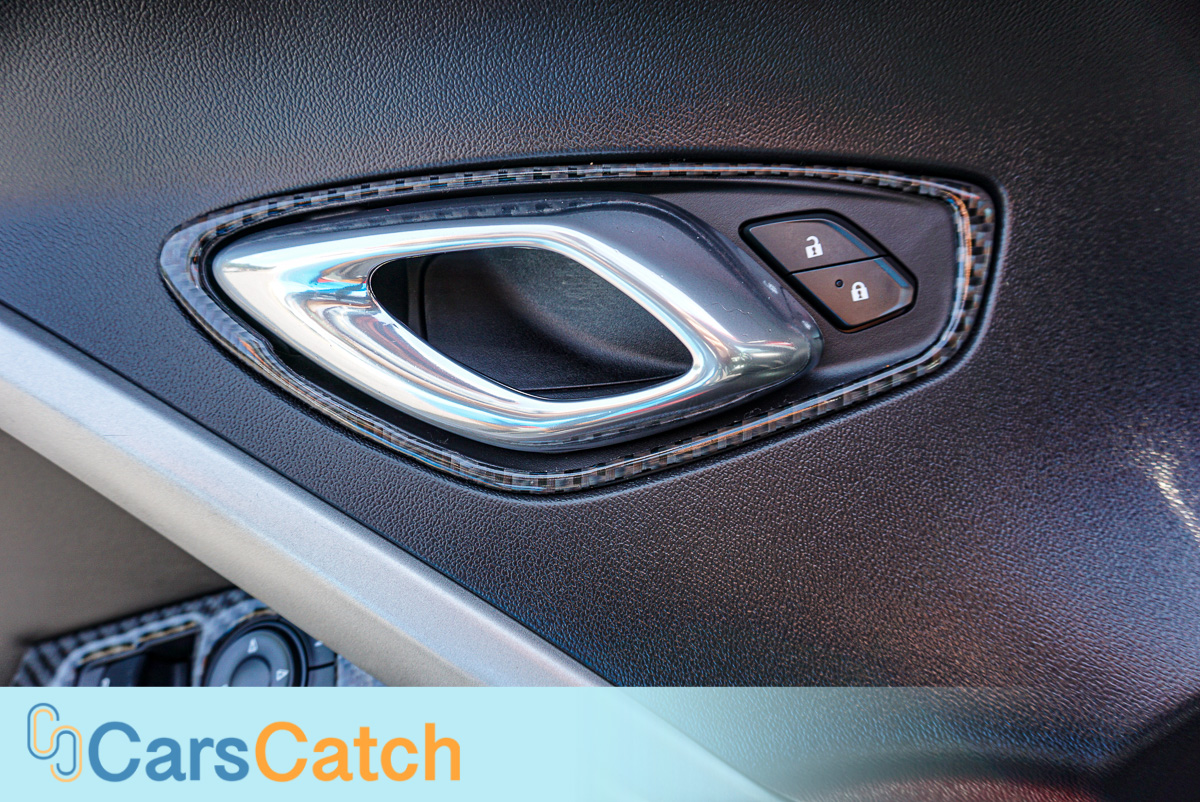 CARSCATCH - Used vehicle - Coupe CHEVROLET CAMARO 2017