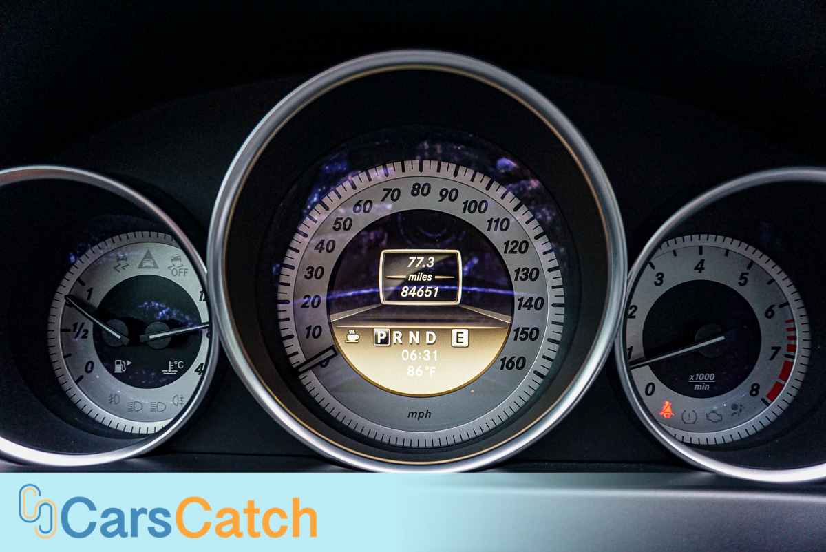 CARSCATCH - Used vehicle - Sedan MERCEDES-BENZ C-CLASS 2012