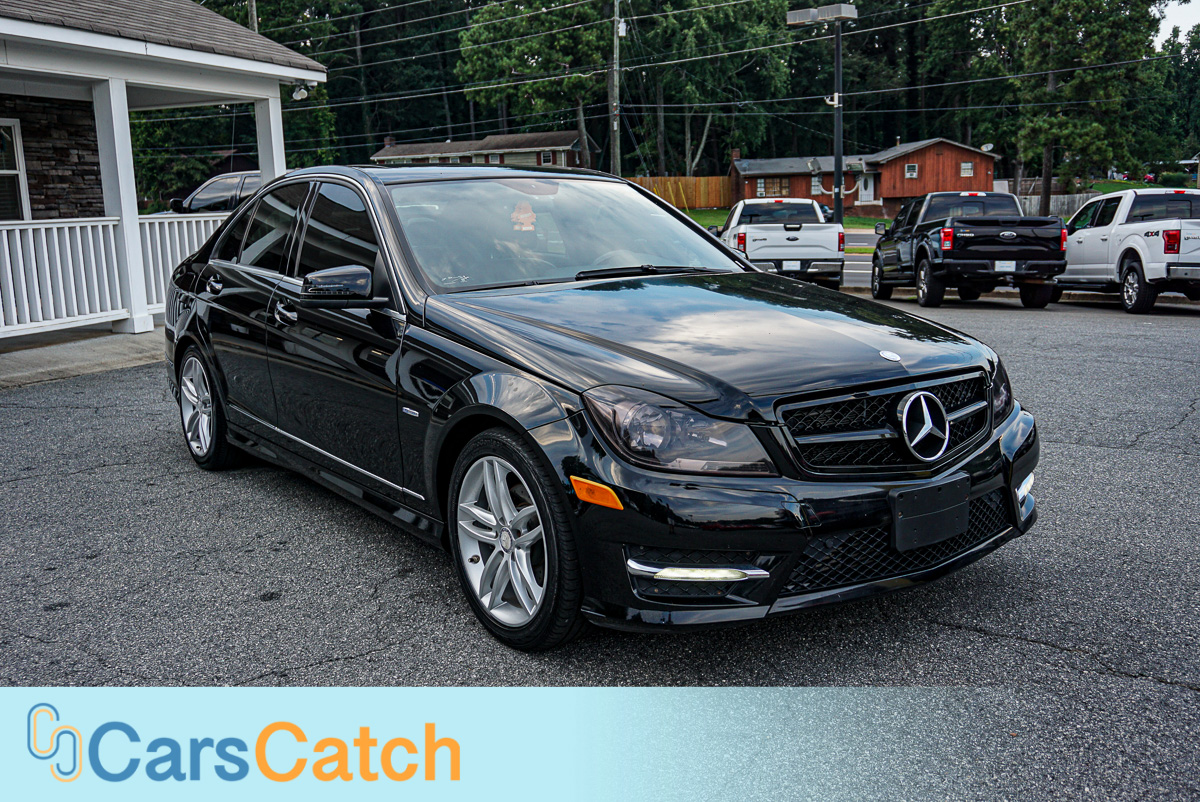 CARSCATCH - Used vehicle - Sedan MERCEDES-BENZ C-CLASS 2012