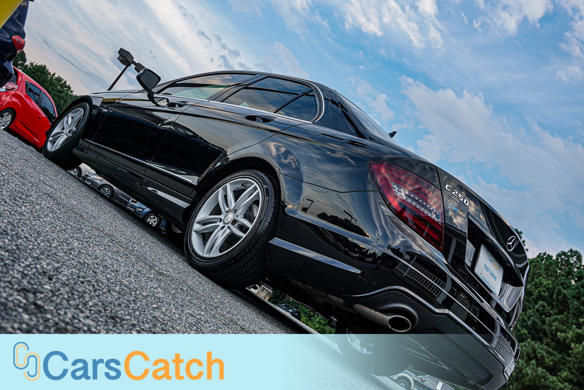 CARSCATCH - Used vehicle - Sedan MERCEDES-BENZ C-CLASS 2012