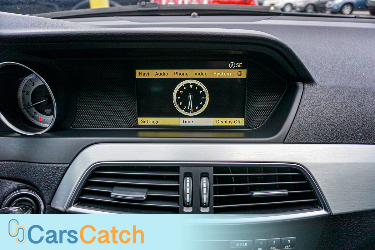 CARSCATCH - Used vehicle - Sedan MERCEDES-BENZ C-CLASS 2012