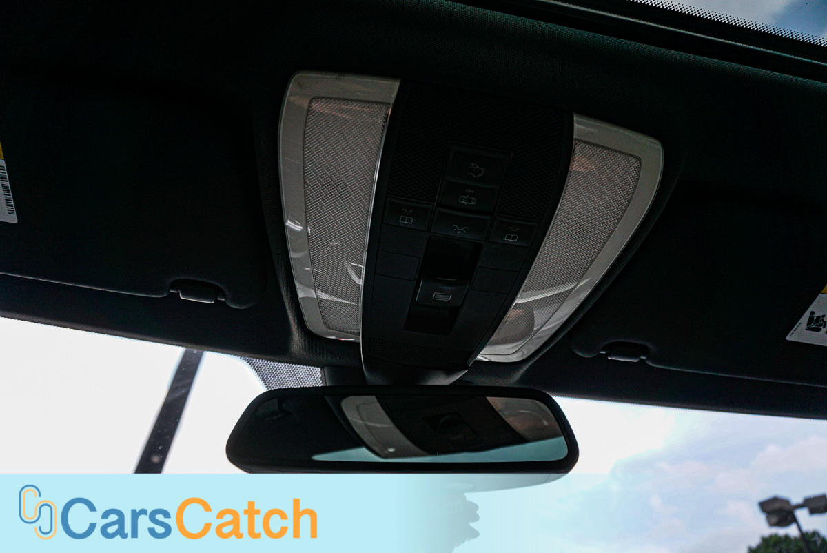 CARSCATCH - Used vehicle - Sedan MERCEDES-BENZ C-CLASS 2012