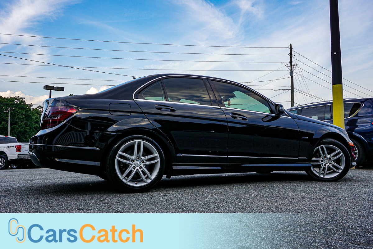 CARSCATCH - Used vehicle - Sedan MERCEDES-BENZ C-CLASS 2012