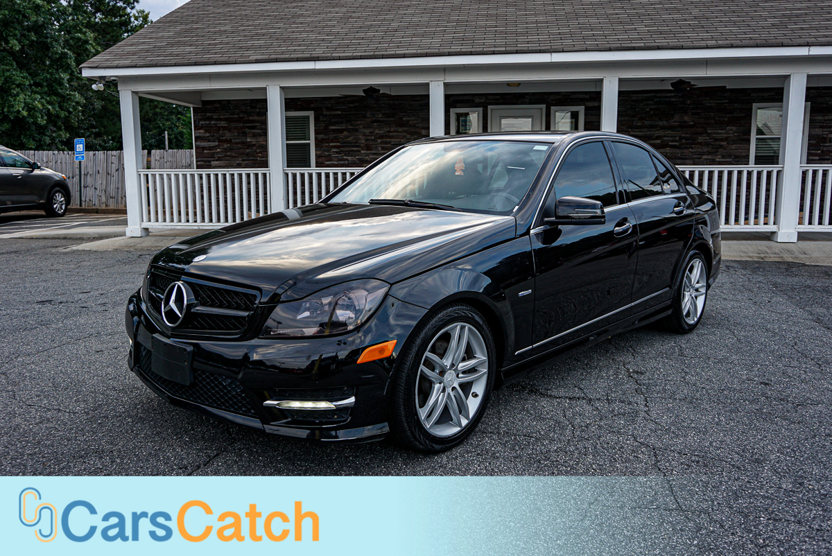 CARSCATCH - Used vehicle - Sedan MERCEDES-BENZ C-CLASS 2012