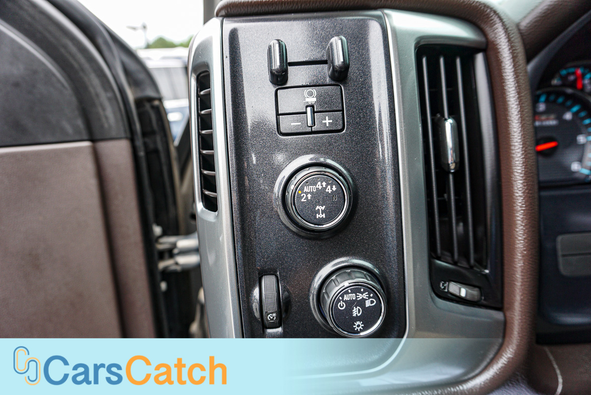 CARSCATCH - Used vehicle - Truck CHEVROLET SILVERADO 1500 2017