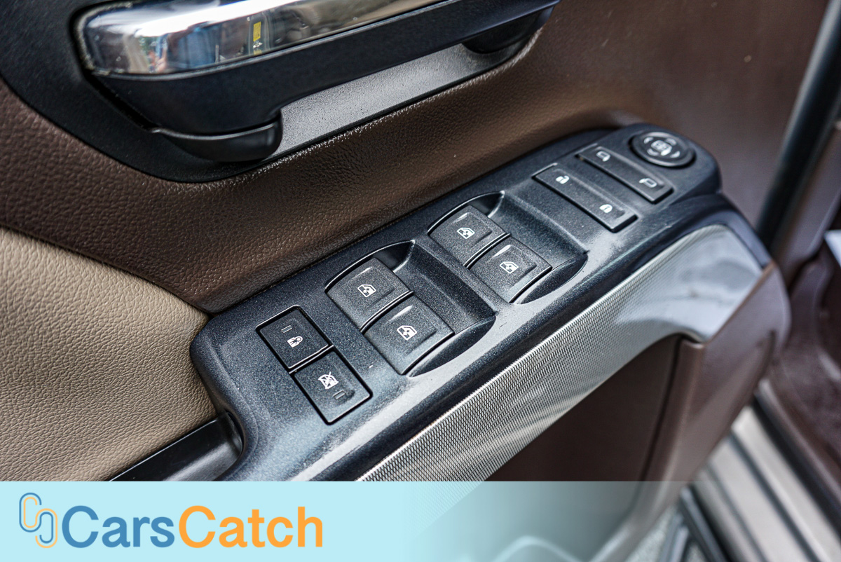 CARSCATCH - Used vehicle - Truck CHEVROLET SILVERADO 1500 2017