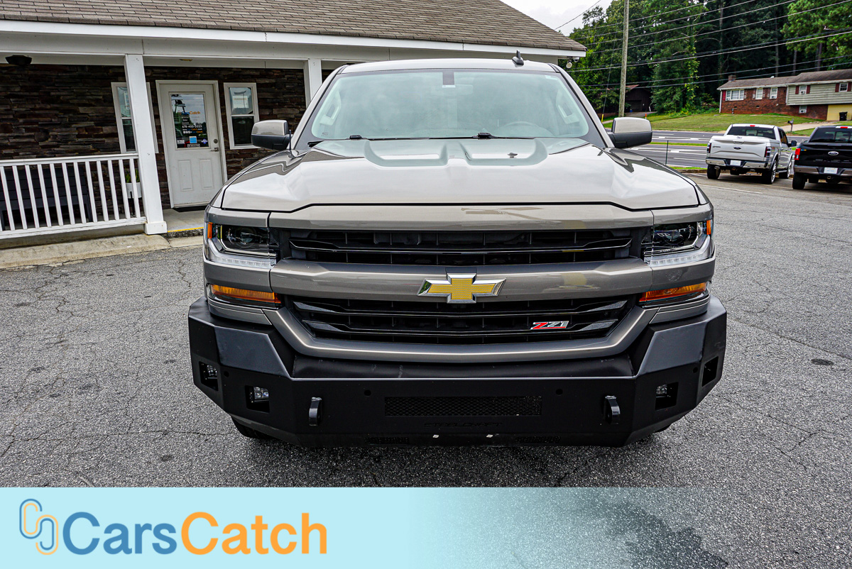 CARSCATCH - Used vehicle - Truck CHEVROLET SILVERADO 1500 2017