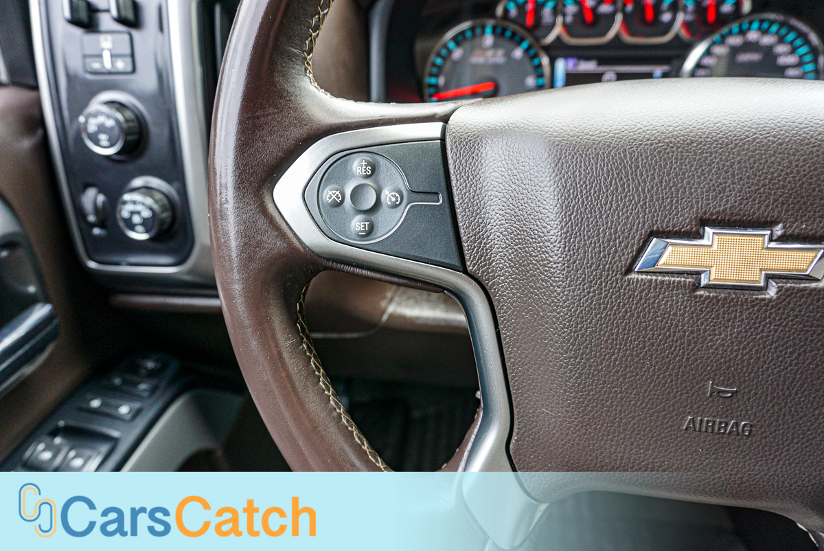 CARSCATCH - Used vehicle - Truck CHEVROLET SILVERADO 1500 2017