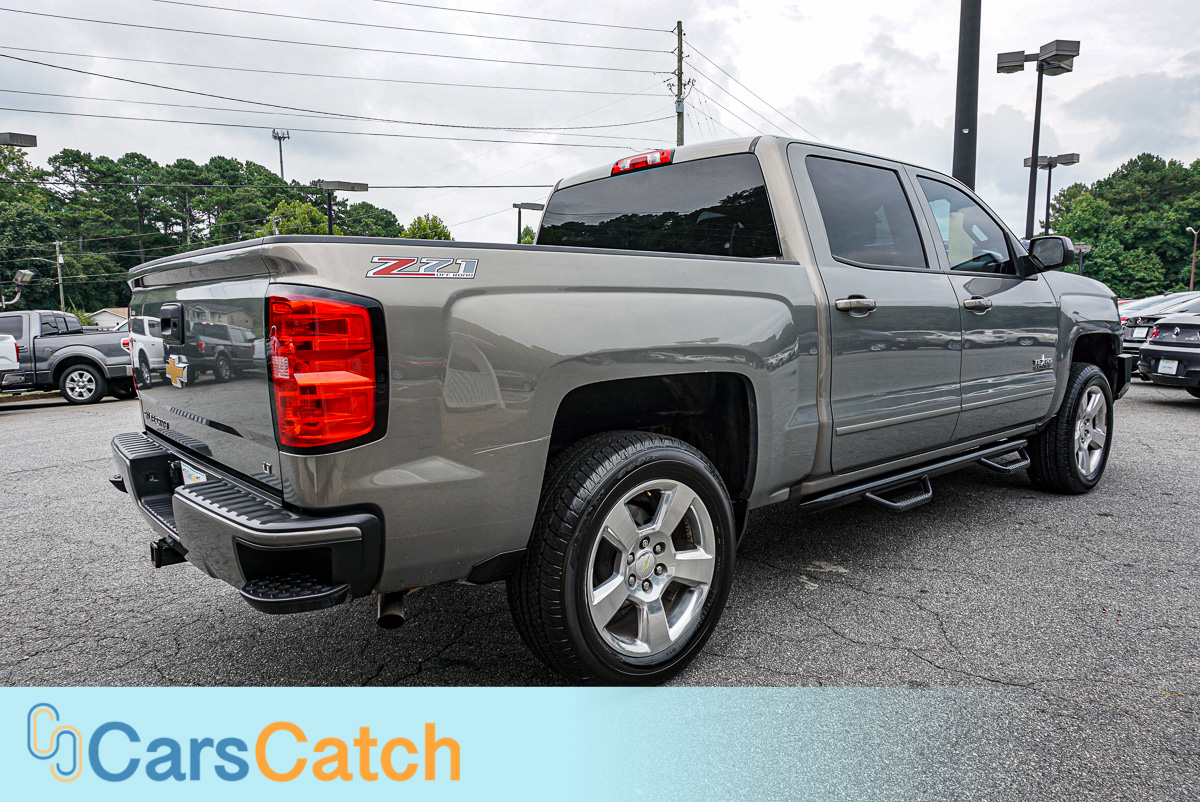 CARSCATCH - Used vehicle - Truck CHEVROLET SILVERADO 1500 2017