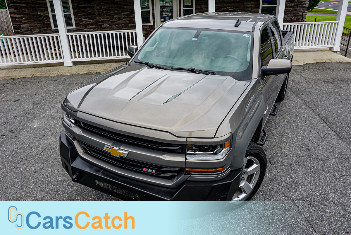CARSCATCH - Used vehicle - Truck CHEVROLET SILVERADO 1500 2017
