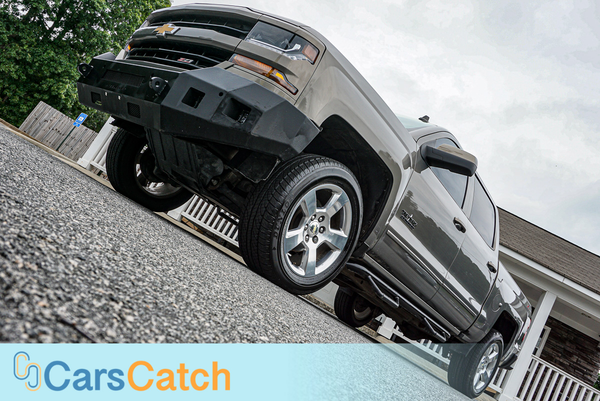 CARSCATCH - Used vehicle - Truck CHEVROLET SILVERADO 1500 2017