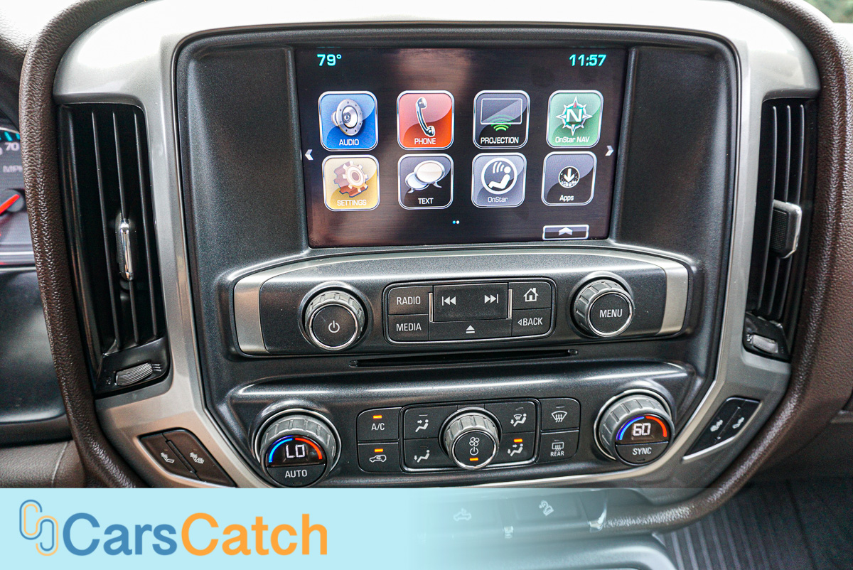 CARSCATCH - Used vehicle - Truck CHEVROLET SILVERADO 1500 2017