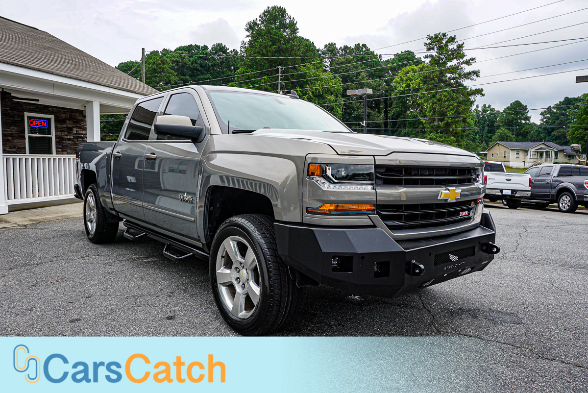 CARSCATCH - Used vehicle - Truck CHEVROLET SILVERADO 1500 2017