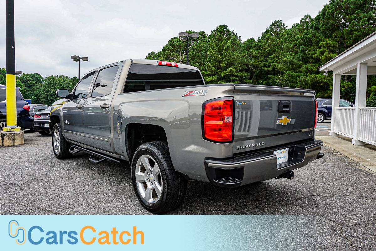 CARSCATCH - Used vehicle - Truck CHEVROLET SILVERADO 1500 2017