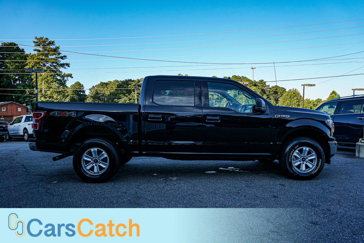 CARSCATCH - Used vehicle - Truck FORD F-150 2020