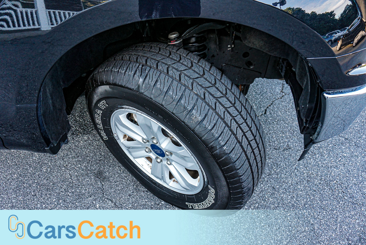 CARSCATCH - Used vehicle - Truck FORD F-150 2020