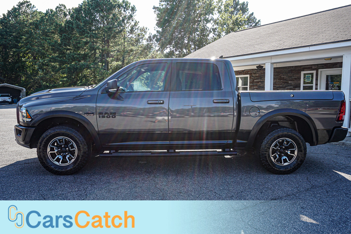 CARSCATCH - Used vehicle - Truck RAM 1500 2018