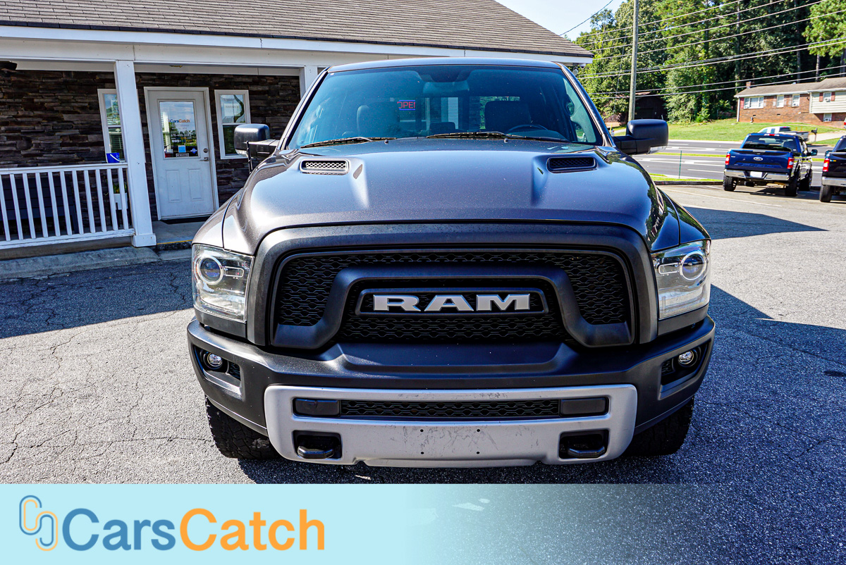 CARSCATCH - Used vehicle - Truck RAM 1500 2018