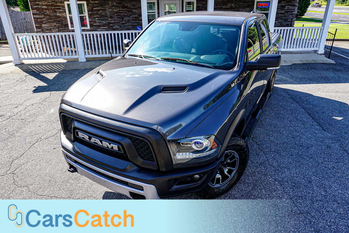 CARSCATCH - Used vehicle - Truck RAM 1500 2018