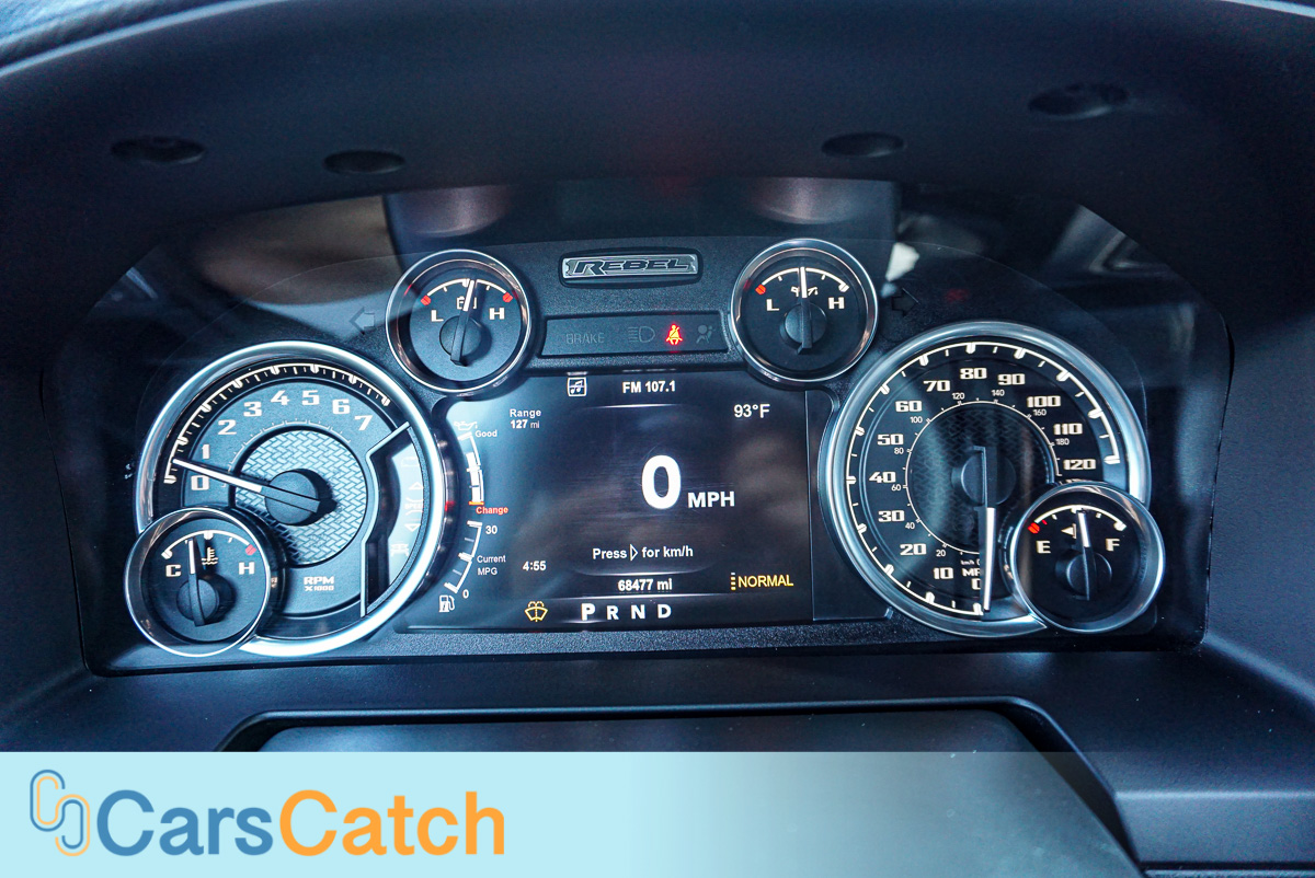 CARSCATCH - Used vehicle - Truck RAM 1500 2018