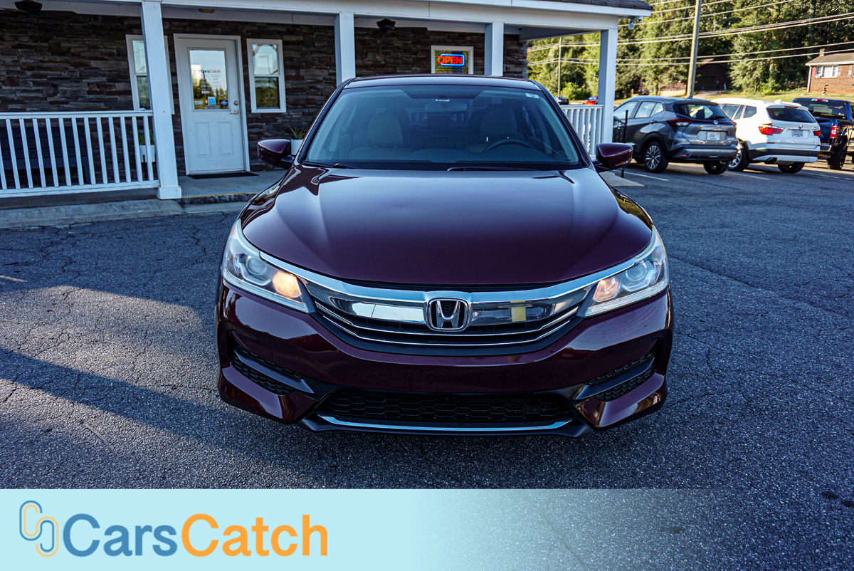 CARSCATCH - Used vehicle - Sedan HONDA ACCORD 2016