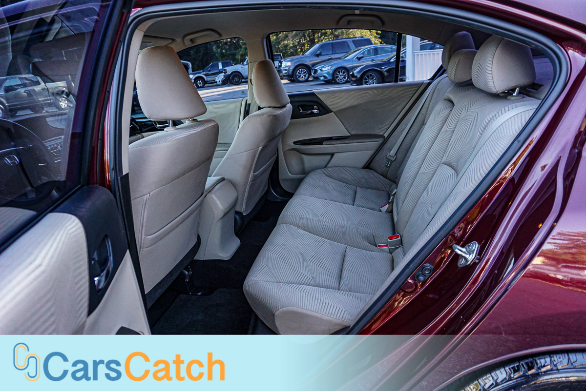 CARSCATCH - Used vehicle - Sedan HONDA ACCORD 2016