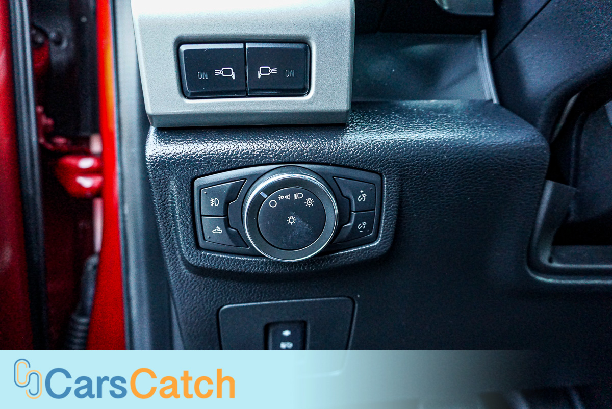 CARSCATCH - Used vehicle - Truck FORD F-150 2015