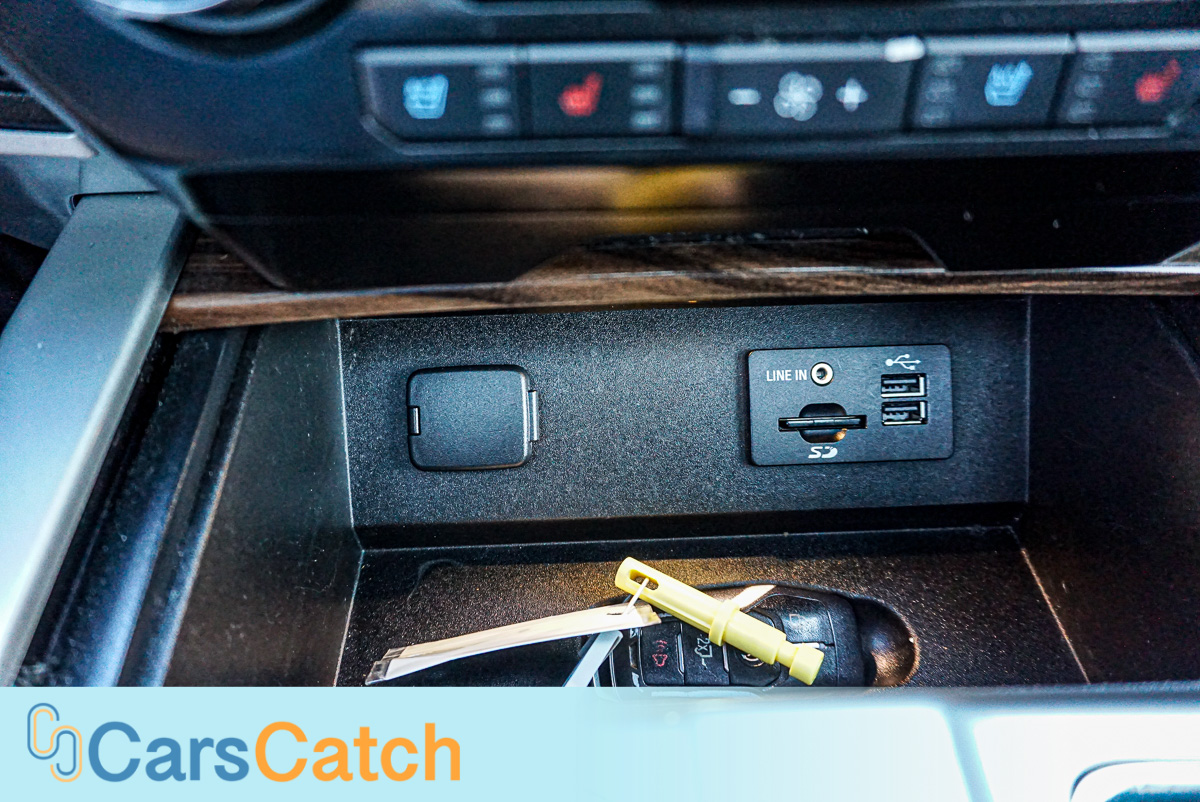 CARSCATCH - Used vehicle - Truck FORD F-150 2015