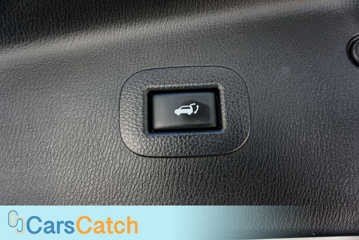 CARSCATCH - Used vehicle - SUV INFINITI QX80 2019