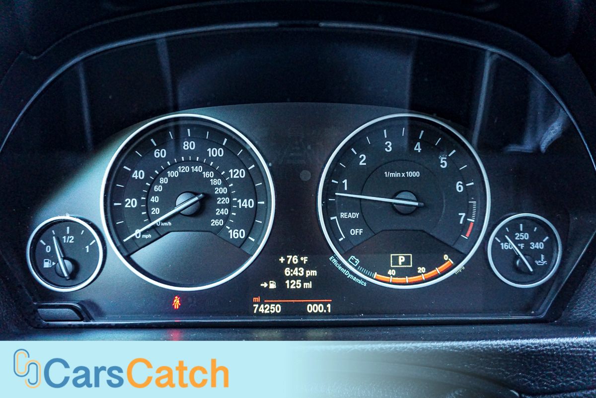 CARSCATCH - Used vehicle - Sedan BMW 3 SERIES 2014