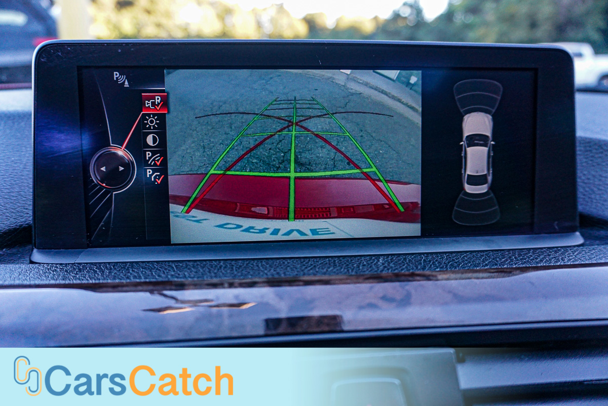 CARSCATCH - Used vehicle - Sedan BMW 3 SERIES 2014