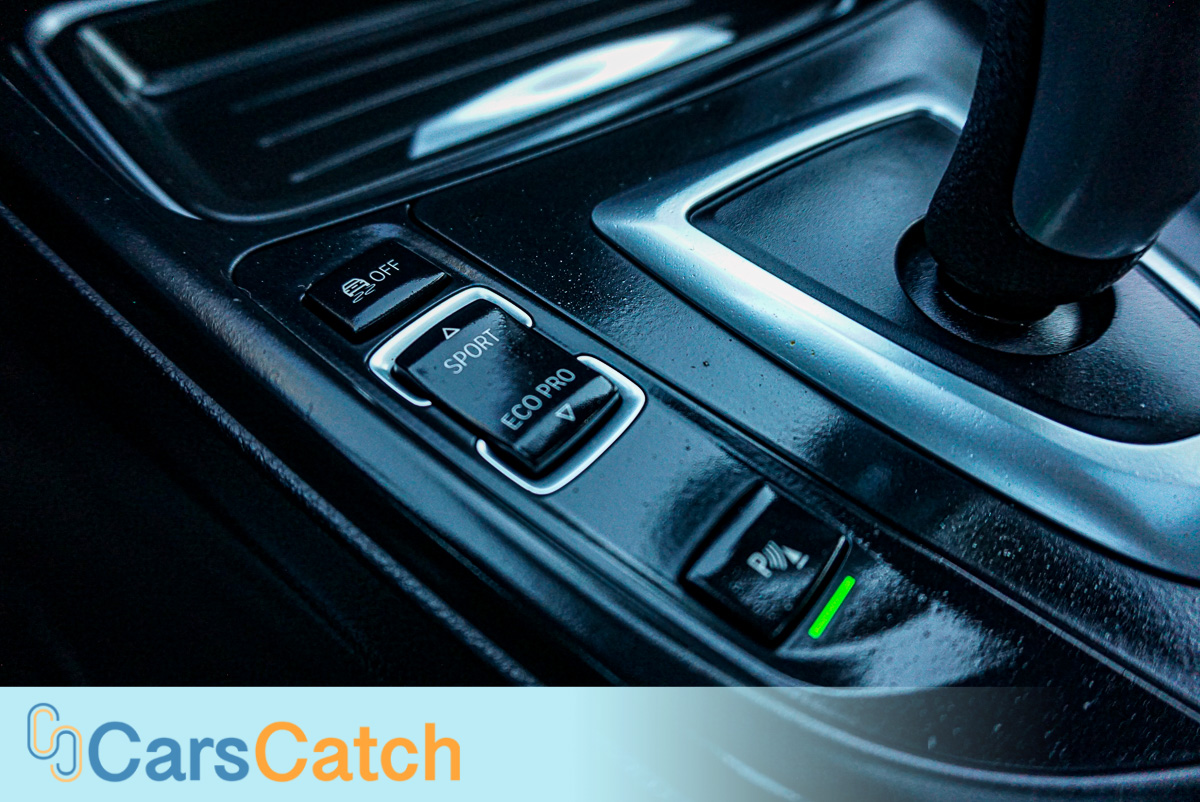 CARSCATCH - Used vehicle - Sedan BMW 3 SERIES 2014