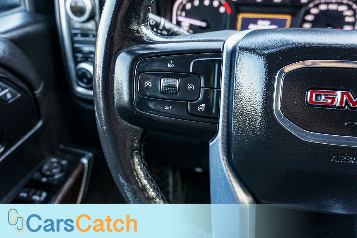 CARSCATCH - Used vehicle - Truck GMC SIERRA 1500 2020