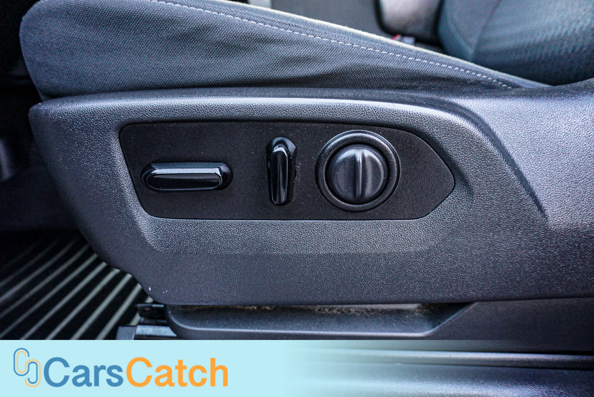 CARSCATCH - Used vehicle - Truck GMC SIERRA 1500 2020