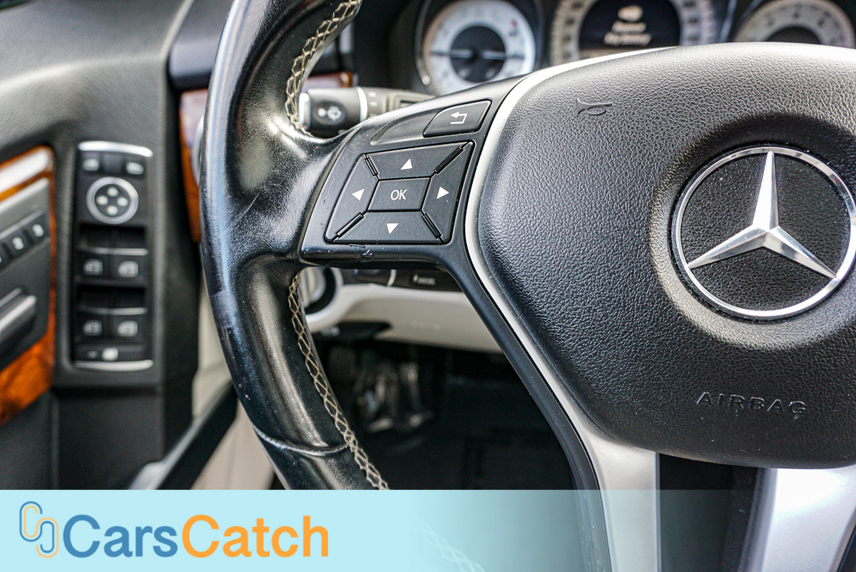 CARSCATCH - Used vehicle - SUV MERCEDES-BENZ GLK-CLASS 2013