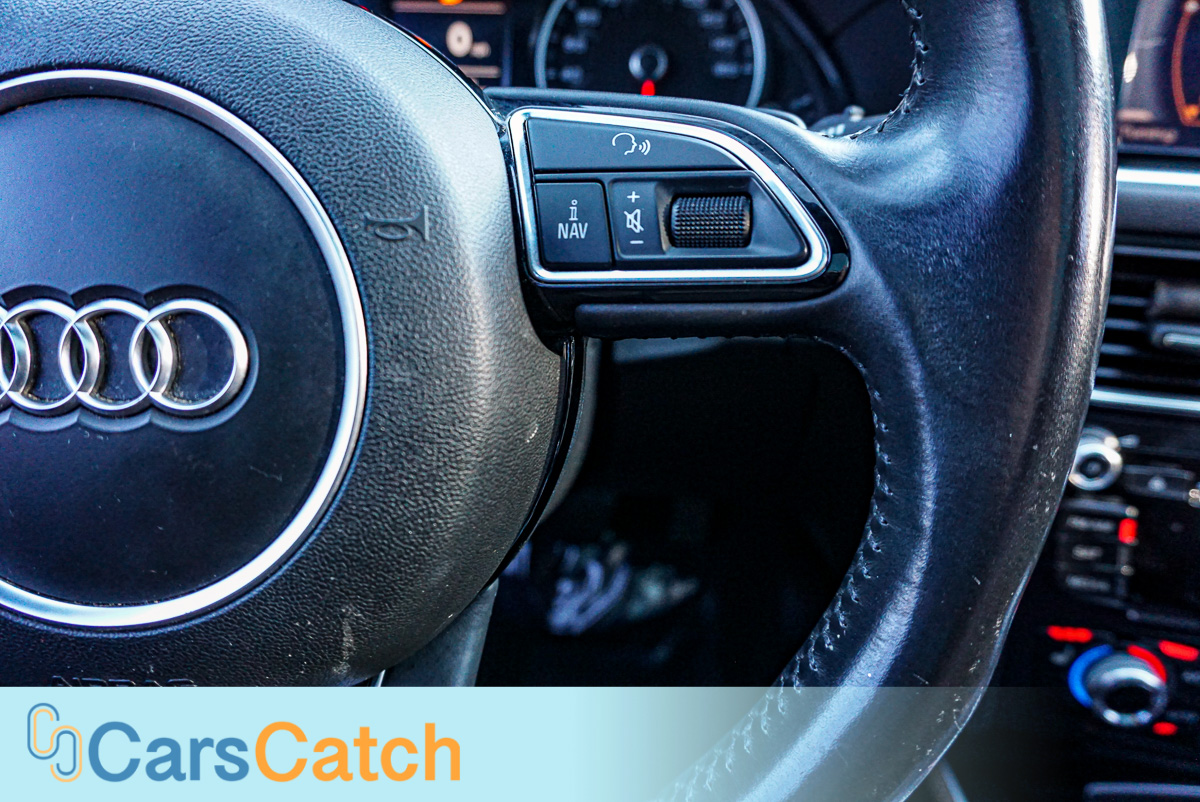 CARSCATCH - Used vehicle - SUV AUDI Q5 2015