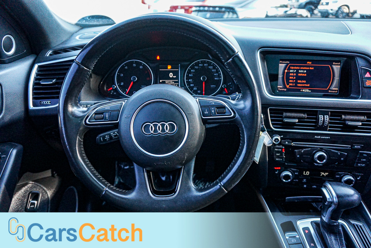 CARSCATCH - Used vehicle - SUV AUDI Q5 2015