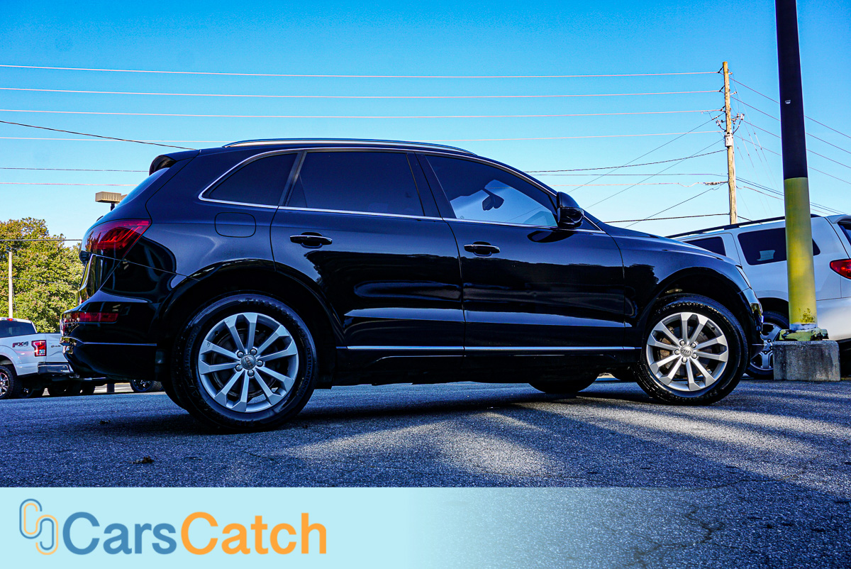CARSCATCH - Used vehicle - SUV AUDI Q5 2015