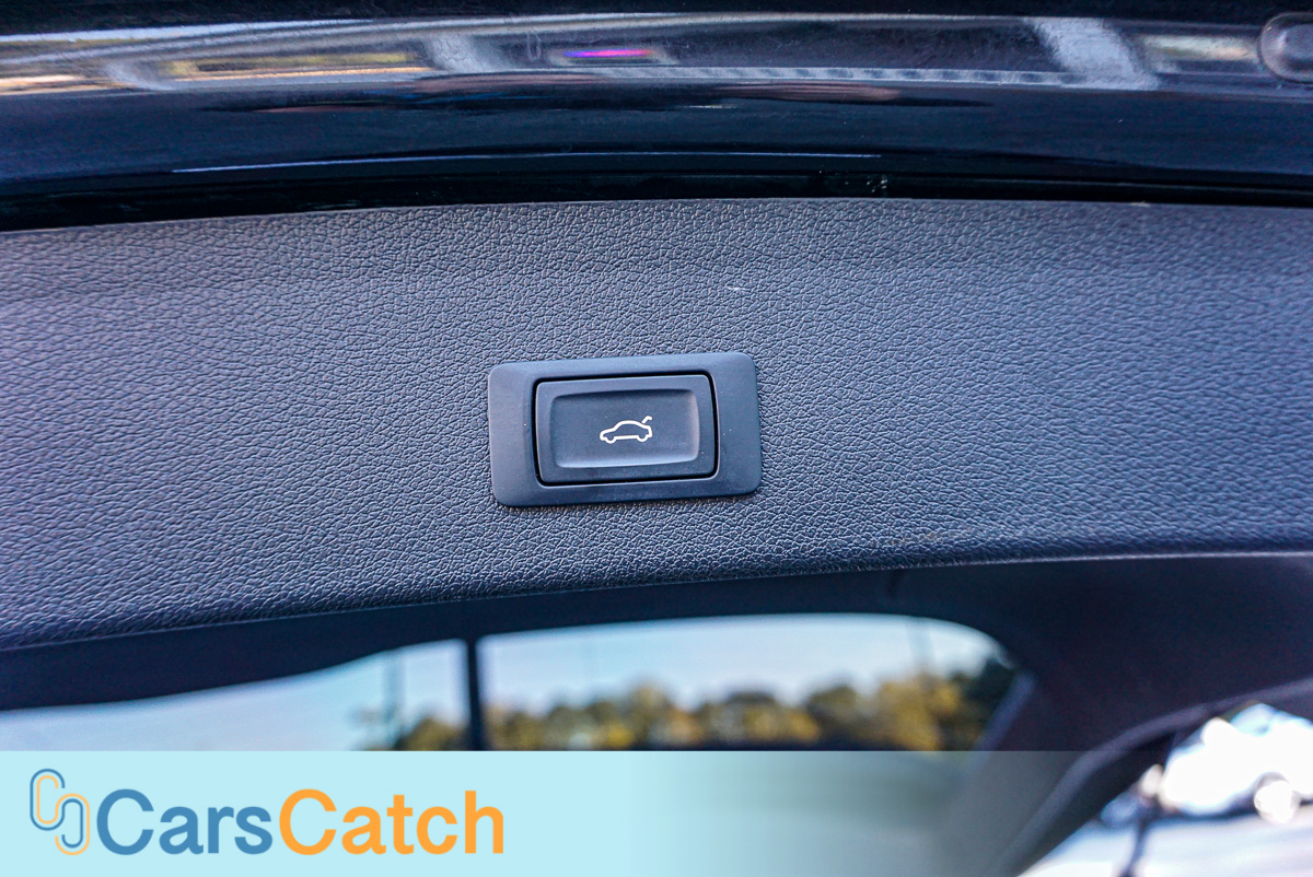 CARSCATCH - Used vehicle - SUV AUDI Q5 2015