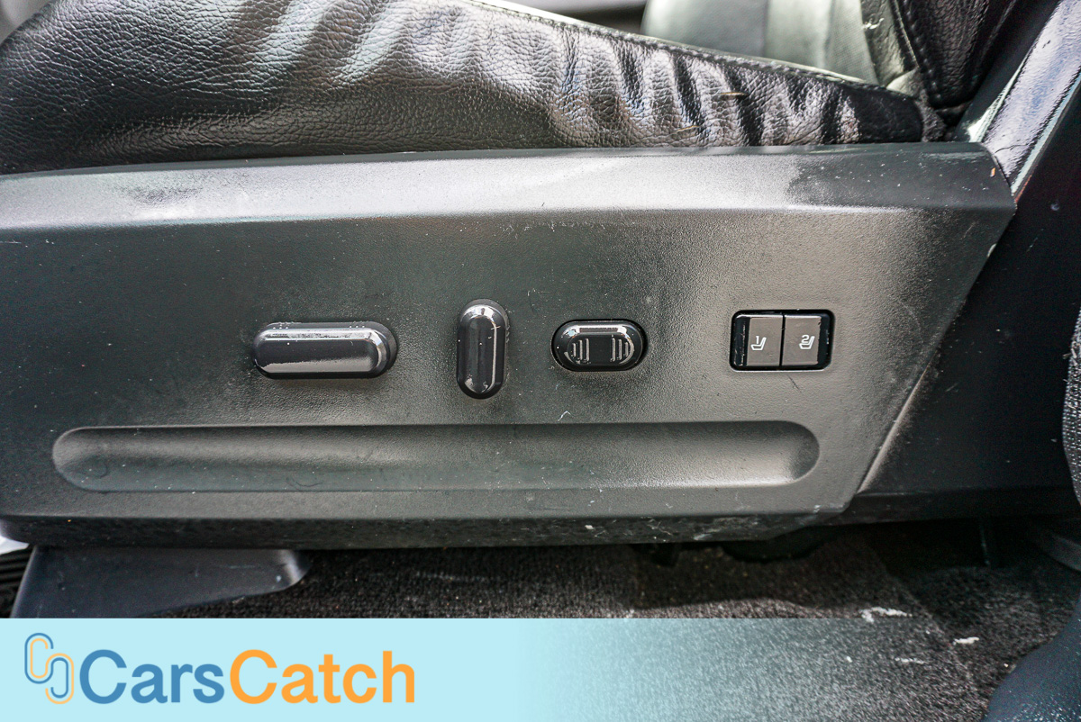 CARSCATCH - Used vehicle - SUV FORD EXPEDITION 2015