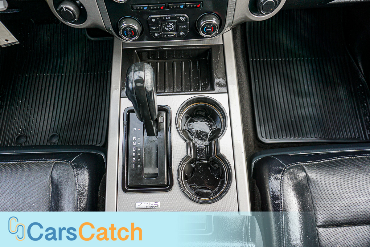 CARSCATCH - Used vehicle - SUV FORD EXPEDITION 2015