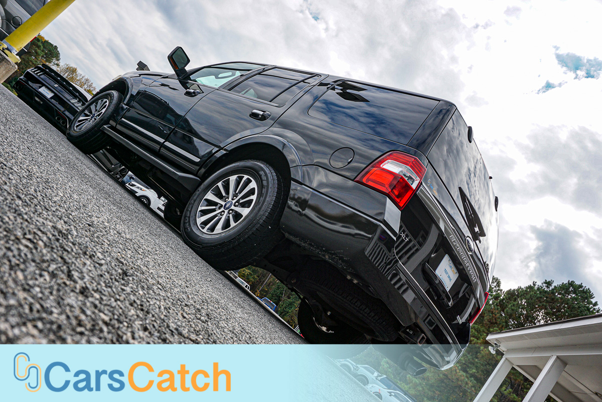CARSCATCH - Used vehicle - SUV FORD EXPEDITION 2015