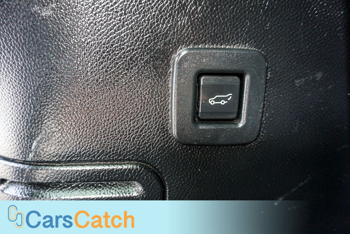 CARSCATCH - Used vehicle - SUV FORD EXPEDITION 2015