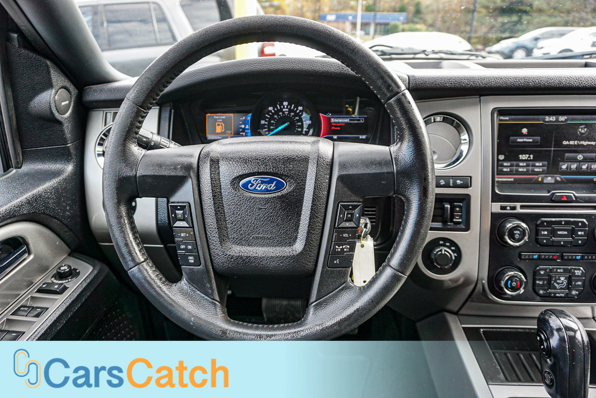 CARSCATCH - Used vehicle - SUV FORD EXPEDITION 2015