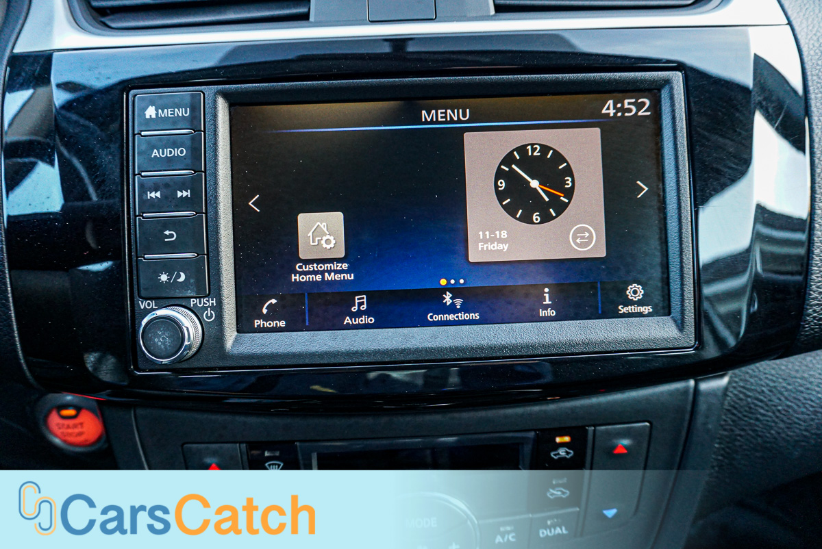 CARSCATCH - Used vehicle - Sedan NISSAN SENTRA 2019