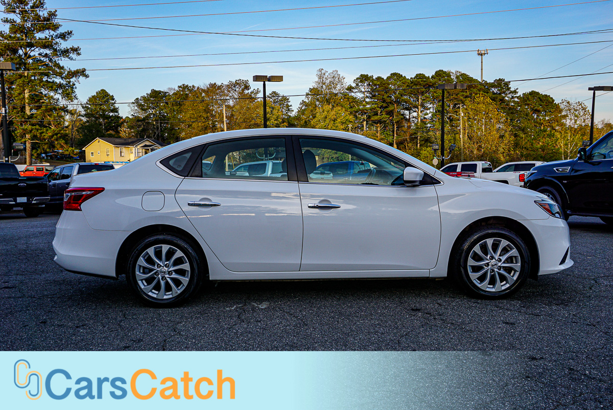 CARSCATCH - Used vehicle - Sedan NISSAN SENTRA 2019