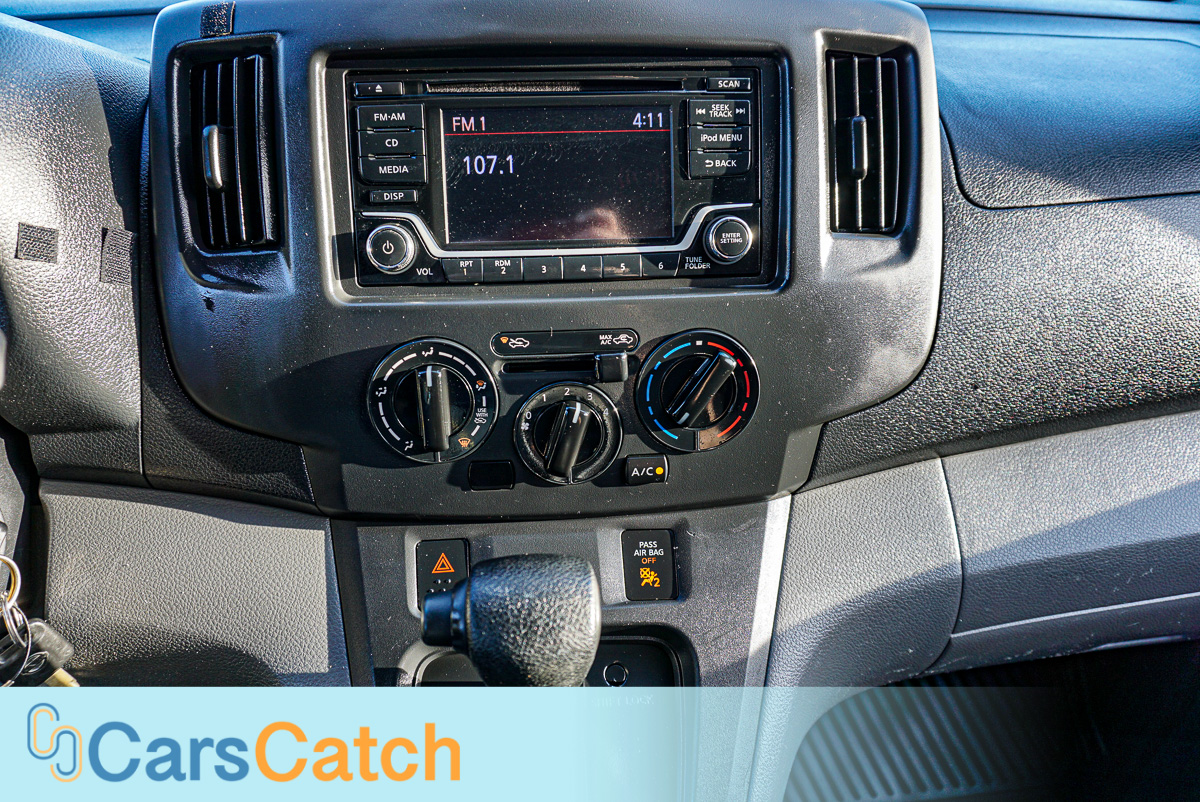 CARSCATCH - Used vehicle - Cargo Van NISSAN NV200 COMPACT CARGO 2019